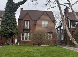 3601 Normandy Rd, Shaker Heights, OH 44120