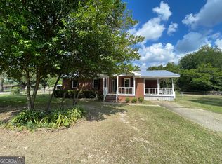 110 Duskin Dr, Cochran, GA 31014