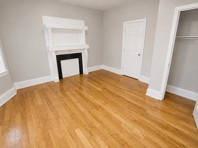 342 Irvine Turner Blvd #1 — Photo 4
