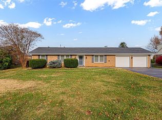 1319 Woodhurst St, Bowling Green, KY 42104
