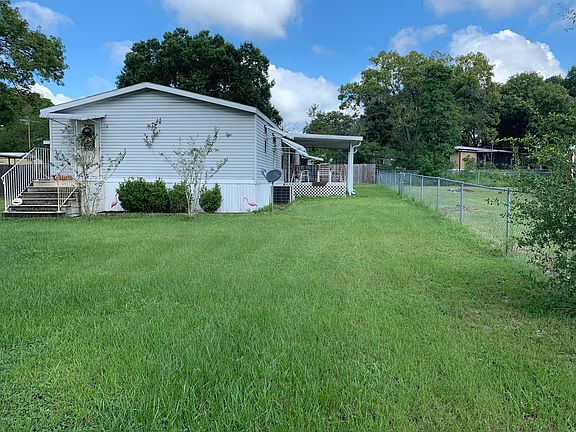 3rd image of 1660 SE 160th Ter