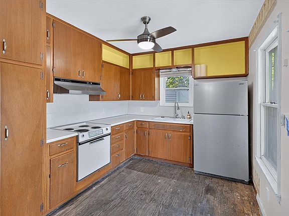 4th image of 5701 Link Ave