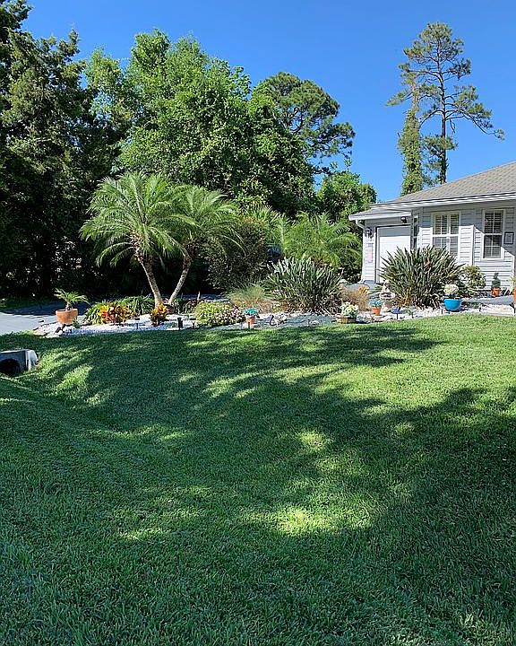 2nd image of 125 Cornell Rd