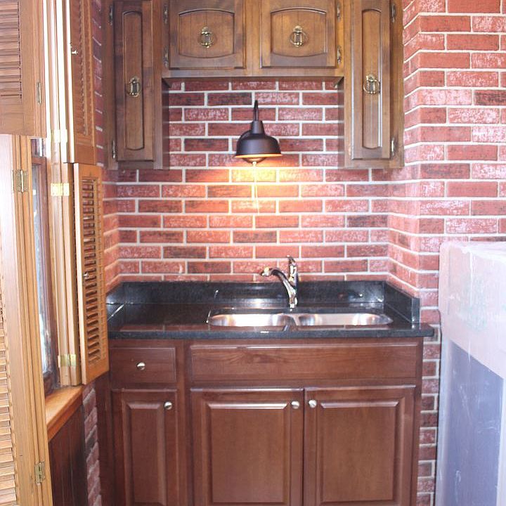 1st image of 813 Margaret St