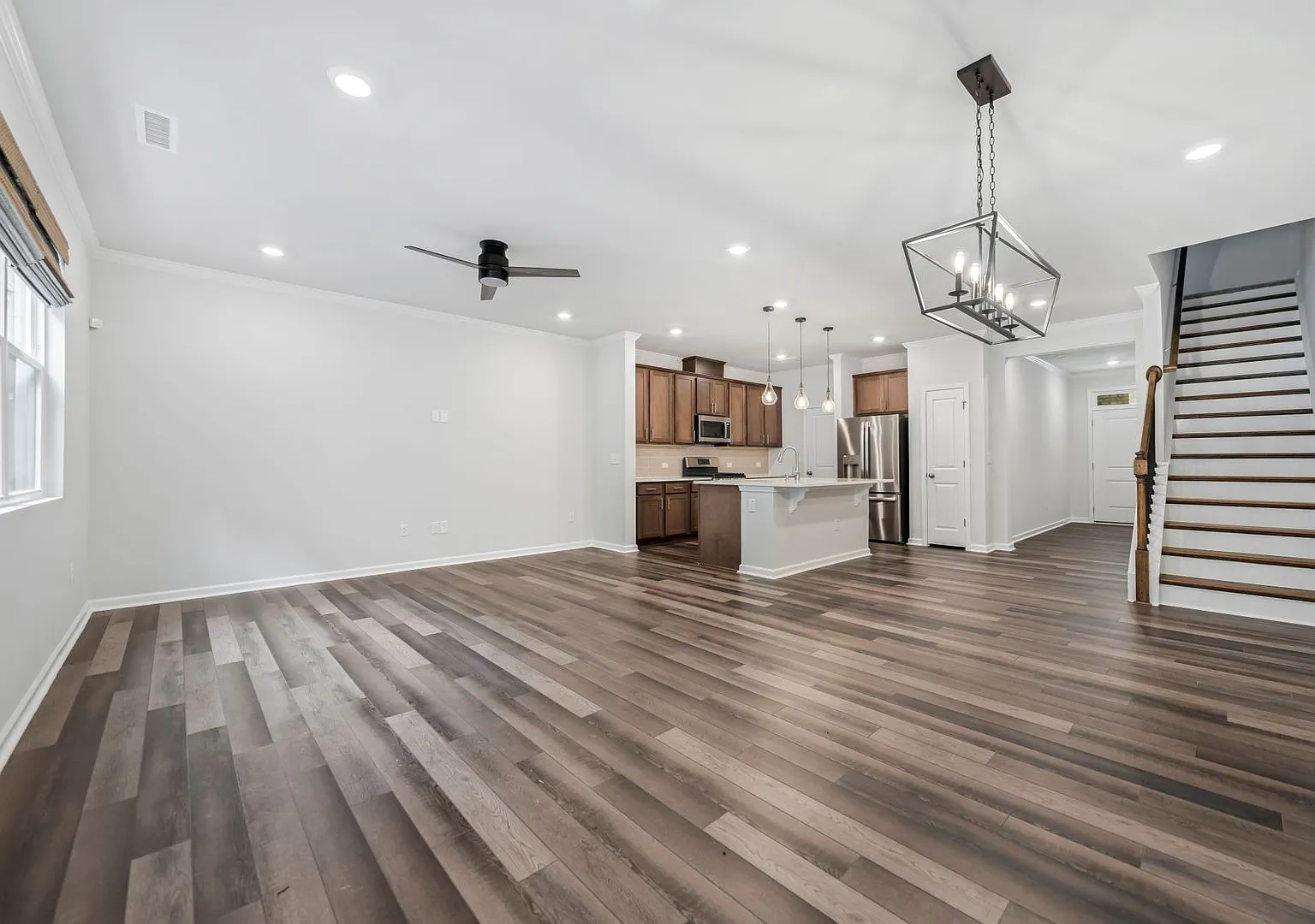 Spacious 3BR Townhome in Chatham Park with Screened Porch — Photo 2