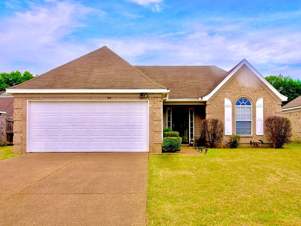 1st image of 4550 Rosswood Dr