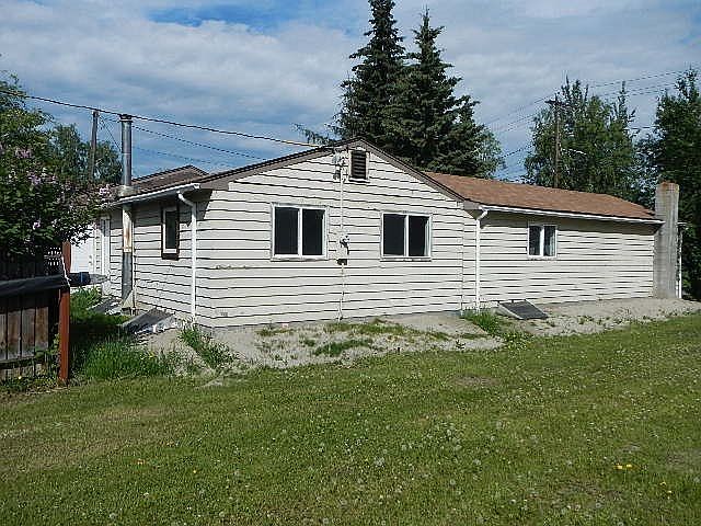 1st image of 717 8th Ave