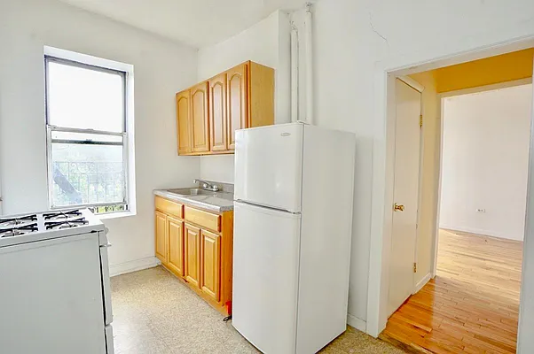 Rented by BRICK & GALO REALTY CORP | media 3