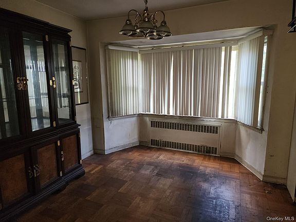 2nd image of 156 Brookside Ave.