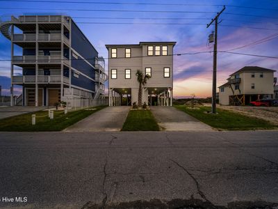 604 S Shore Drive, Surf City, NC, 28445