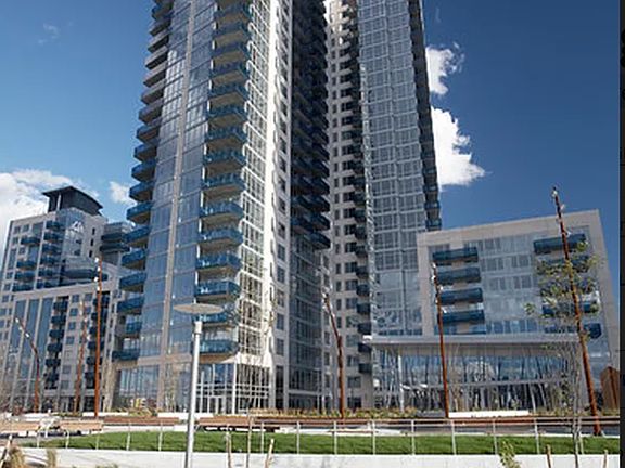 3rd image of 22 N 6th St Unit Penthouse 4d