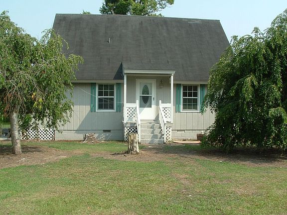 Sideview of the house