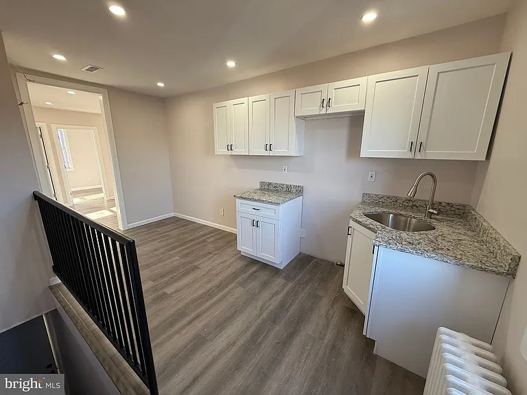 2537 E Auburn St #3 — Photo 4