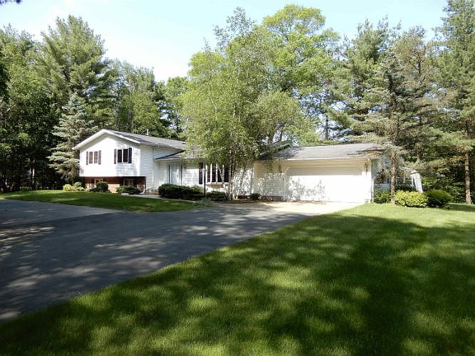 1st image of W1446 Autumn Wood Ln