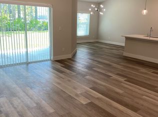 4 Rivera Ln, Palm Coast, FL 32164