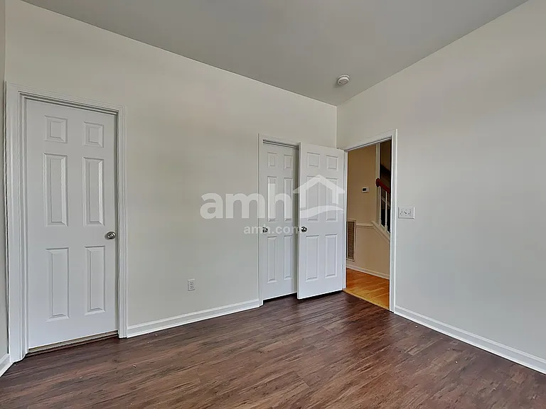 121 Hampton Lake Dr — Photo 19