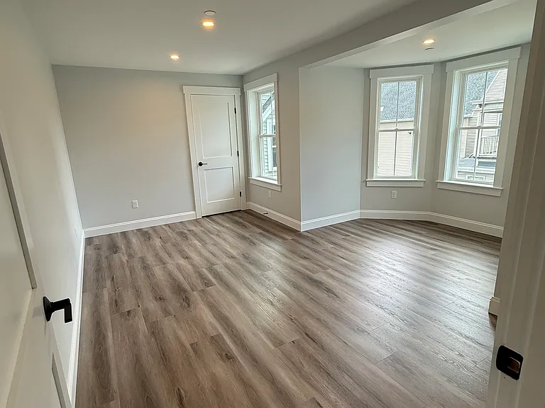 14A Academy St #B — Photo 11