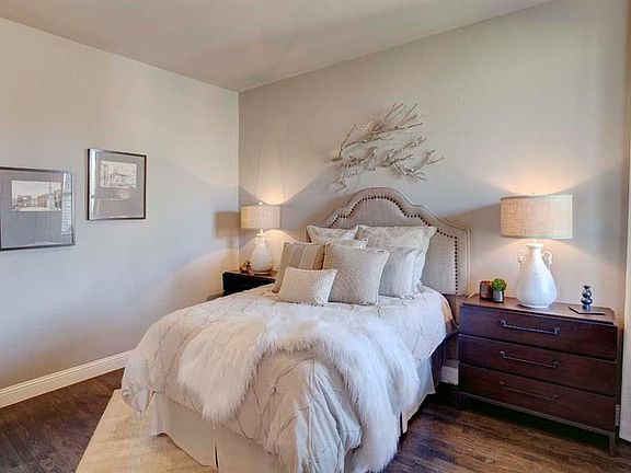 5th image of 3704 Bardolino Blvd
