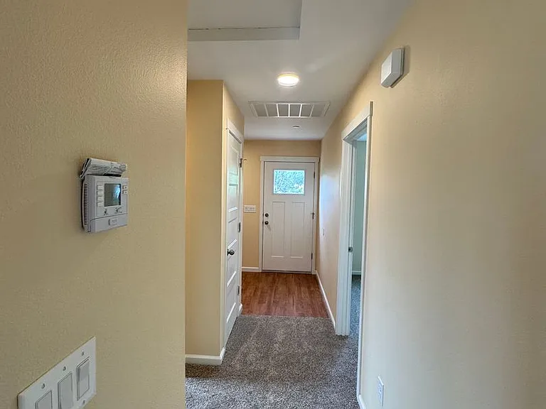 9657 Swasey Dr — Photo 7