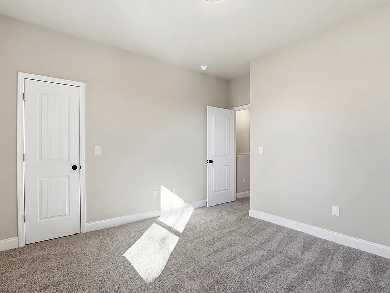 107 Virginia Ave — Photo 18