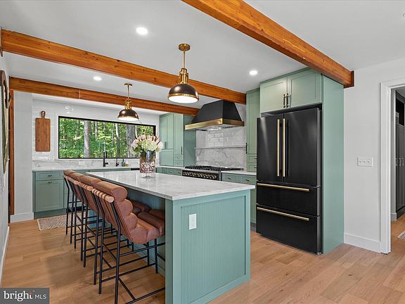 5th image of 23857 Ebb Point Rd