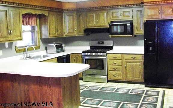 3rd image of 208 Imperial Woods Dr