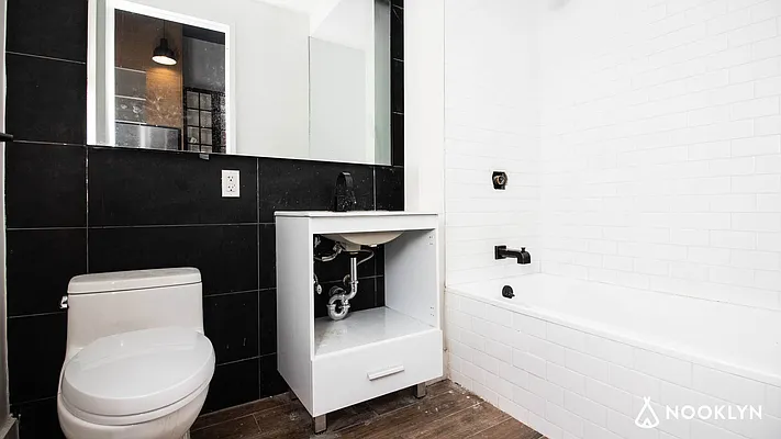 Rented by Nooklyn NYC LLC | media 2