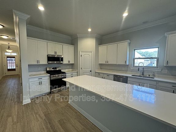 2nd image of 103 Wilmington St
