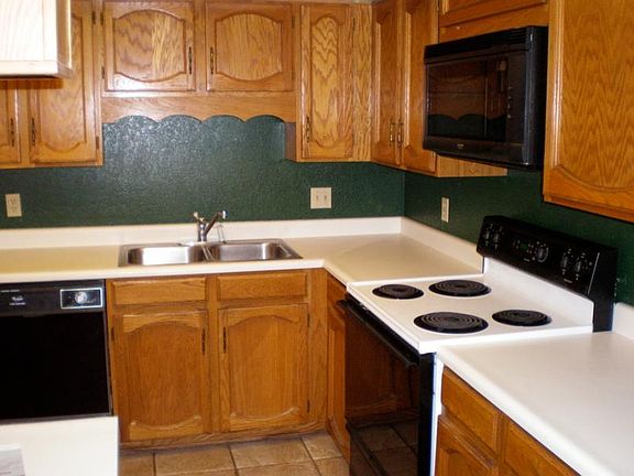 3rd image of 8314 N 21st Dr #K106
