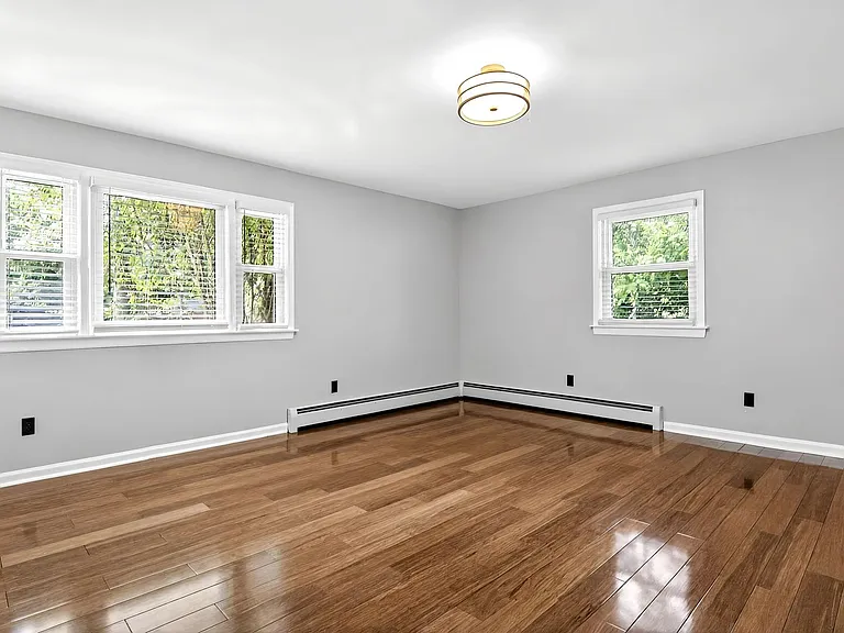 14011 Rectory Ln — Photo 45