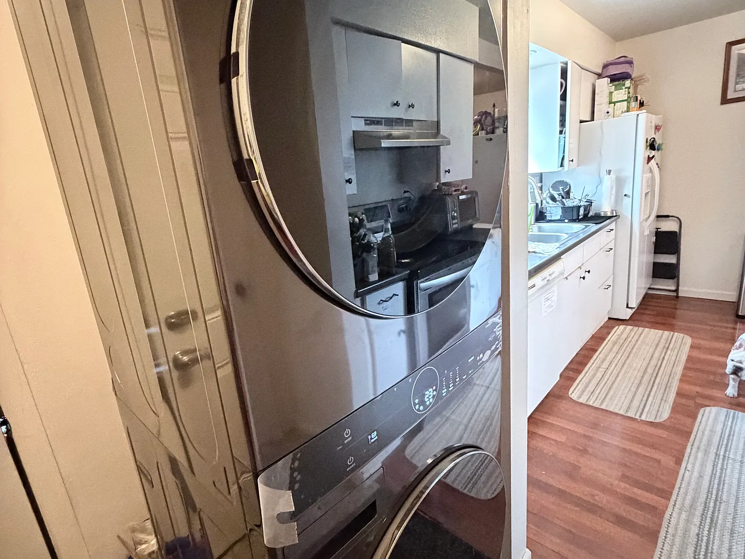 3 bed, 1100 sqft, $2,250 — Photo 2
