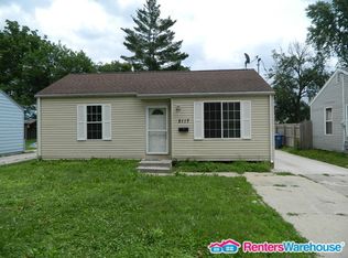 2117 E 21st St, Des Moines, IA 50317
