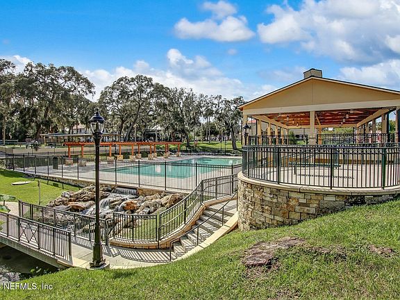 4th image of 1634 PEBBLE BEACH Boulevard