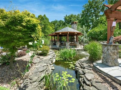 3373 Rising Sun Ct, Nazareth, PA, 18064