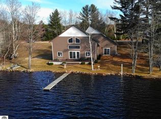 919 Lake Dr NE, Kalkaska, MI 49646