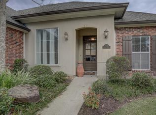 106 Jenci Dr, Broussard, LA 70518