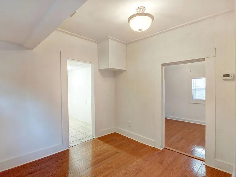 2130 E Gwinnett St — Photo 12