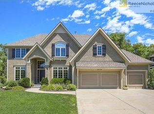 24170 W 121st St, Olathe, KS 66061