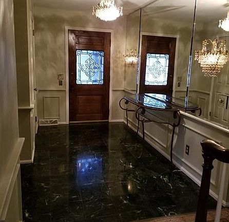 3rd image of 233 E Englewood Ave