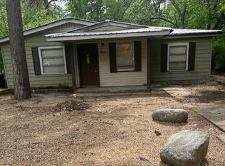 404 Byrne St, Lone Star, TX 75668