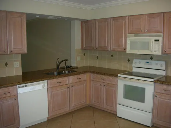 3118 Florida Blvd APT 101B, Delray Beach, FL 33483