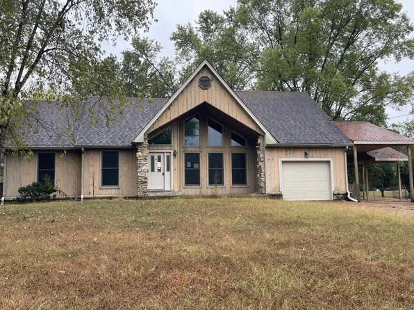 1300 Rivermont Dr, Gallatin, TN 37066