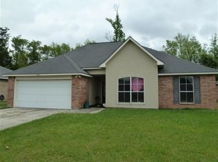 23862 Springhill Dr, Denham Springs, LA 70726