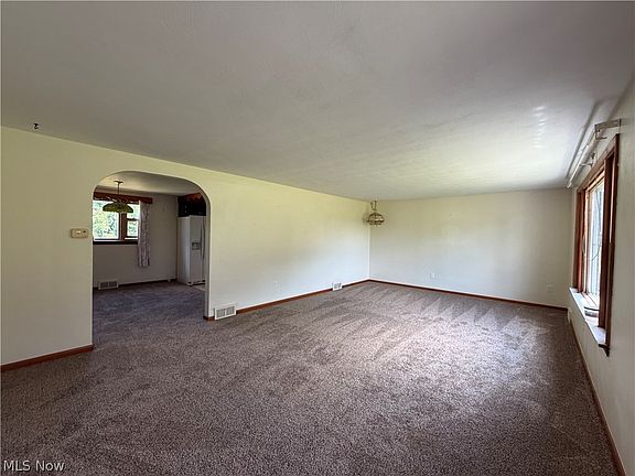 3rd image of 741 Township Road 267