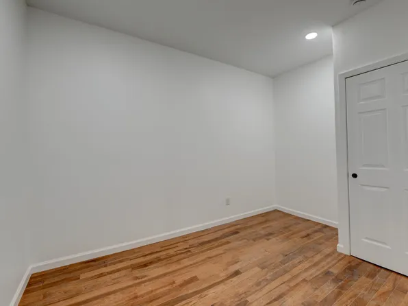 37 Logan Avenue image 8 of 30