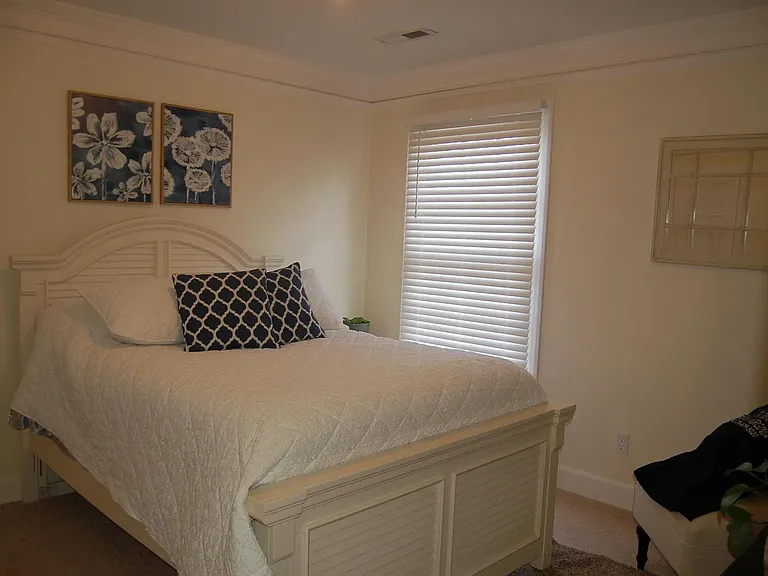 3004 Rivermont Ave #211 — Photo 16