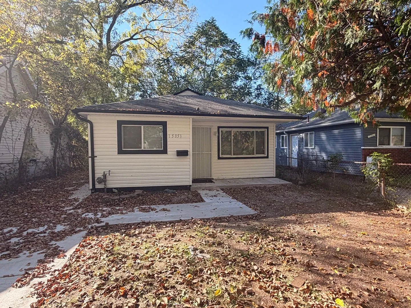 Updated downtown rental - Section 8 accepted! — Photo 1