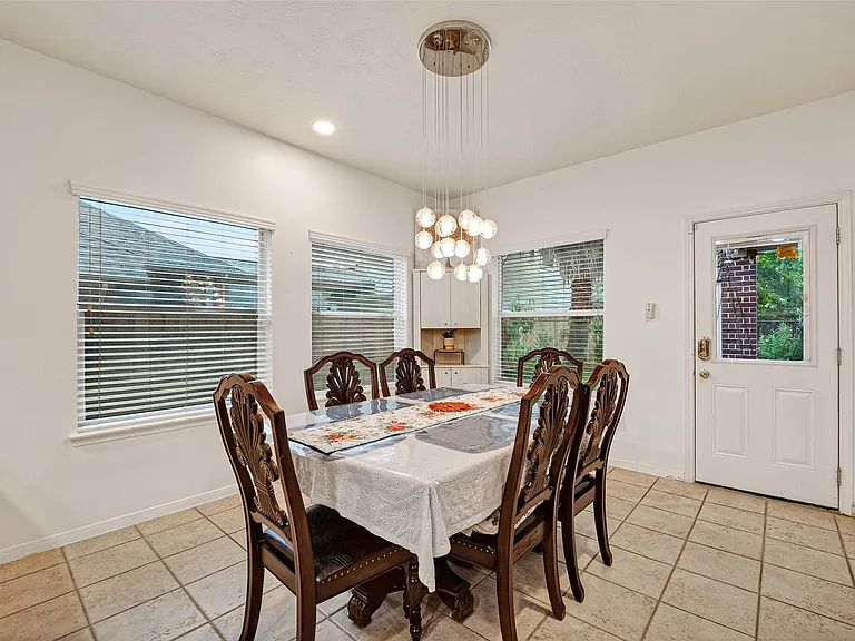 2602 Falcon Knoll Ln — Photo 20