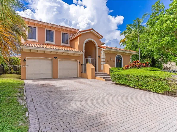 18822 SW 74th Ct, Cutler Bay, FL 33157