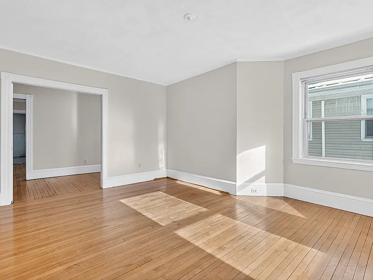 36 Mapleton St — Photo 31